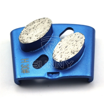 2 Holes Body HTC Concrete Grinding Shoes With Oval Shape Diamond Segments